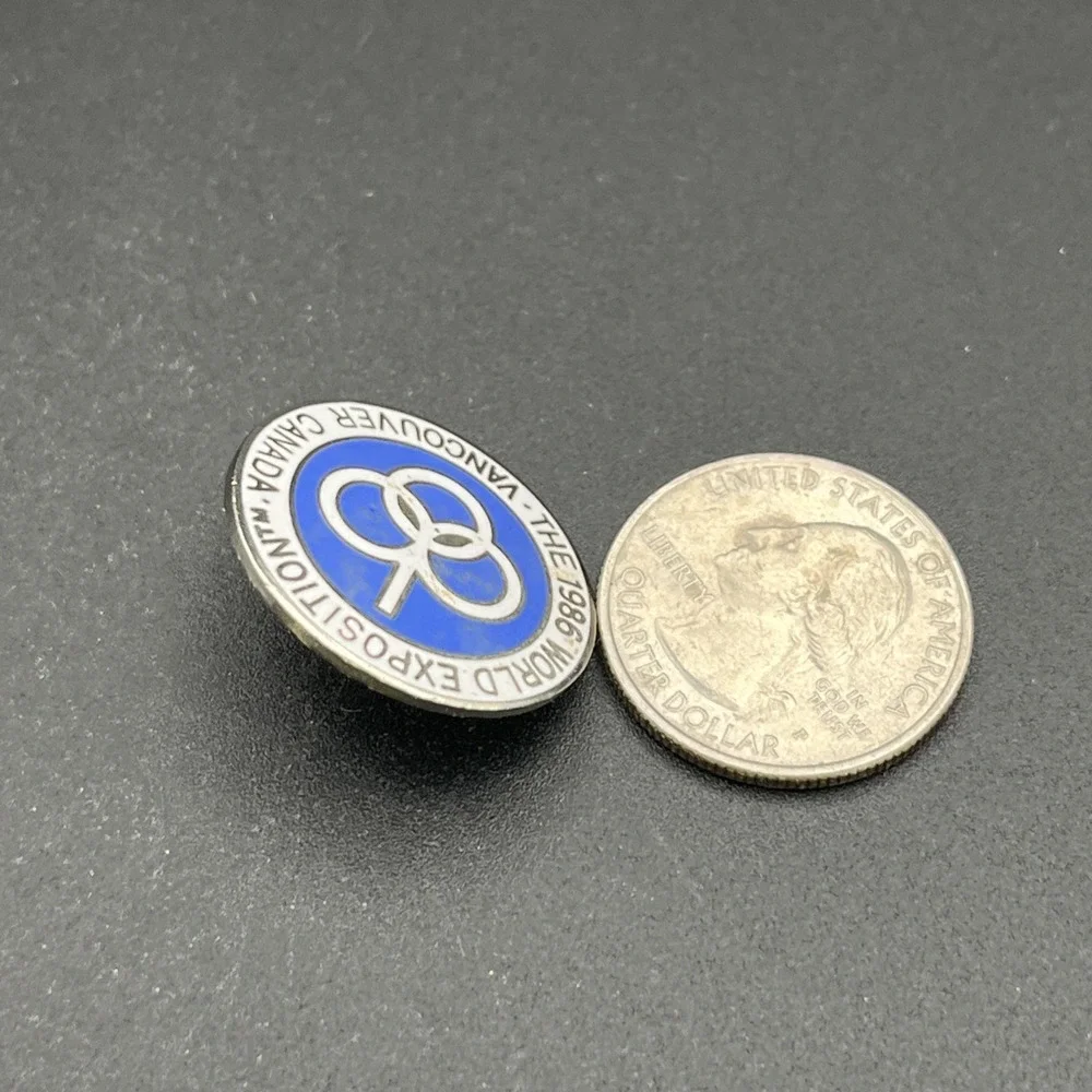 1986 World Exposition Vancouver Canada Lapel Hat‎ Pin